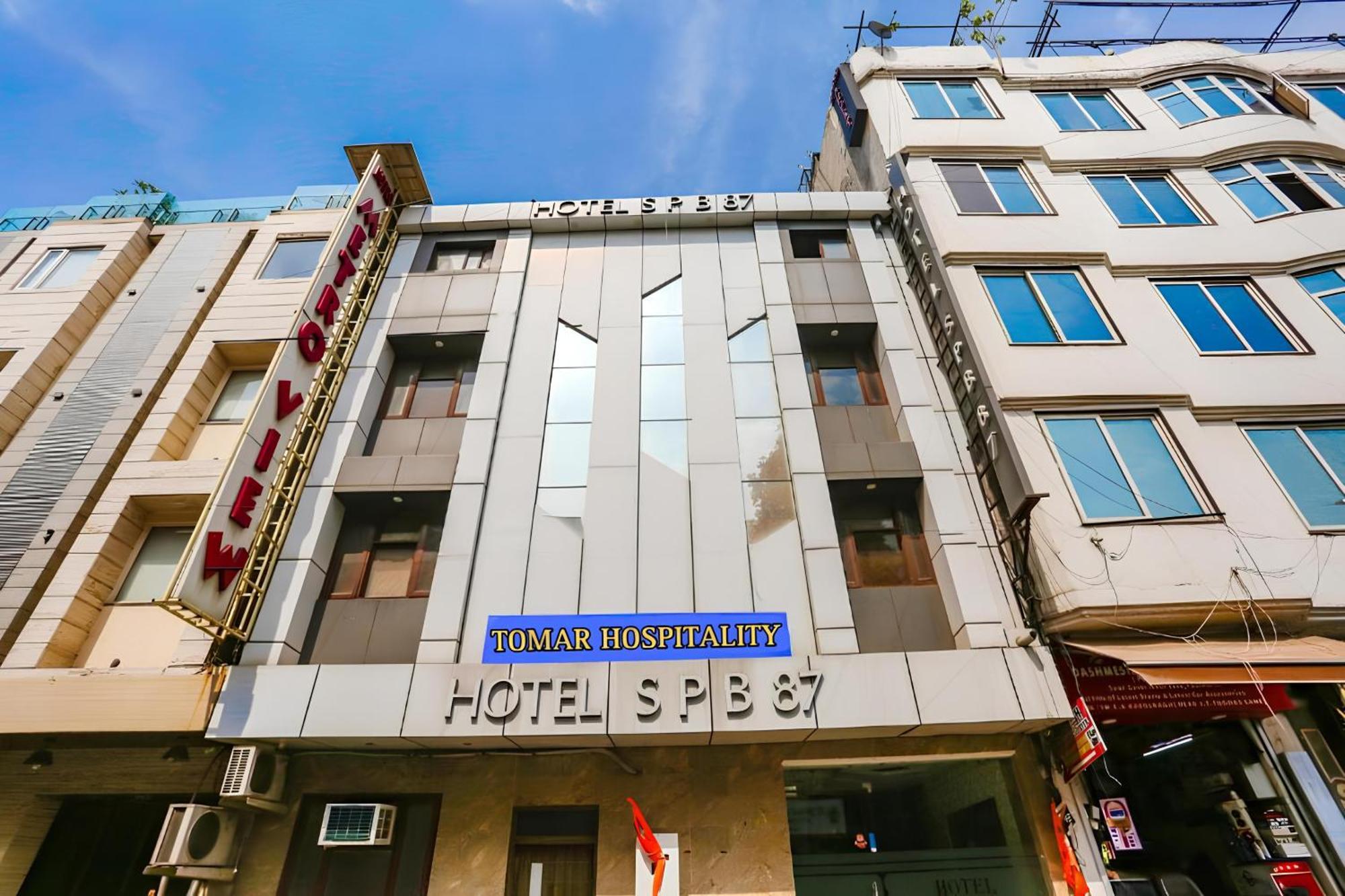 The Tomar Hospitality Hotell New Delhi Exteriör bild